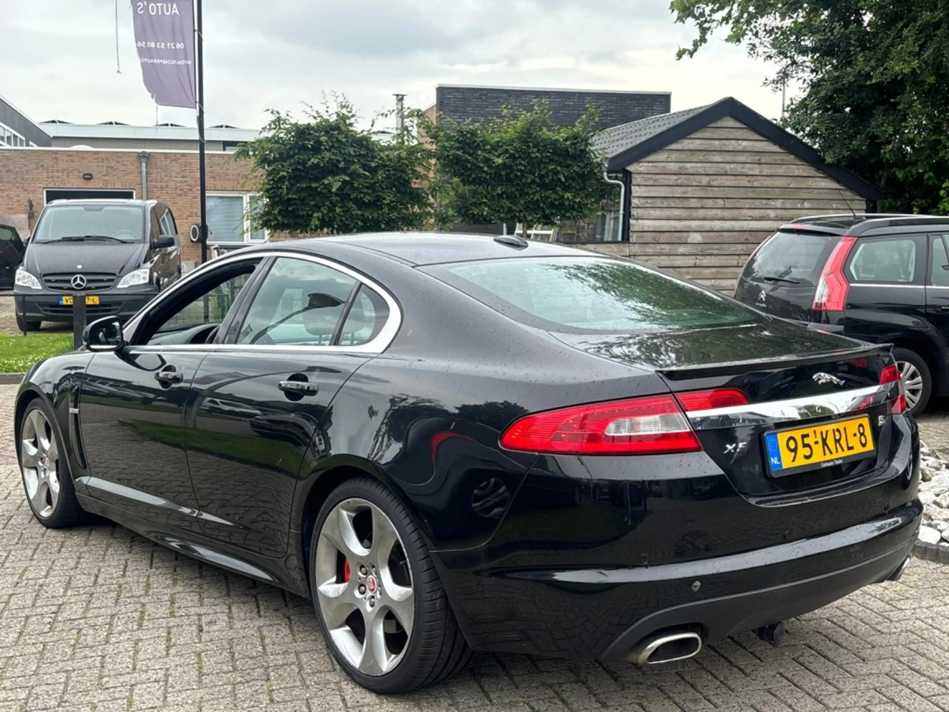 Jaguar XF 3.0D Diesel V6 S Portfolio 2010 Zwart Youngtimer — photo 5
