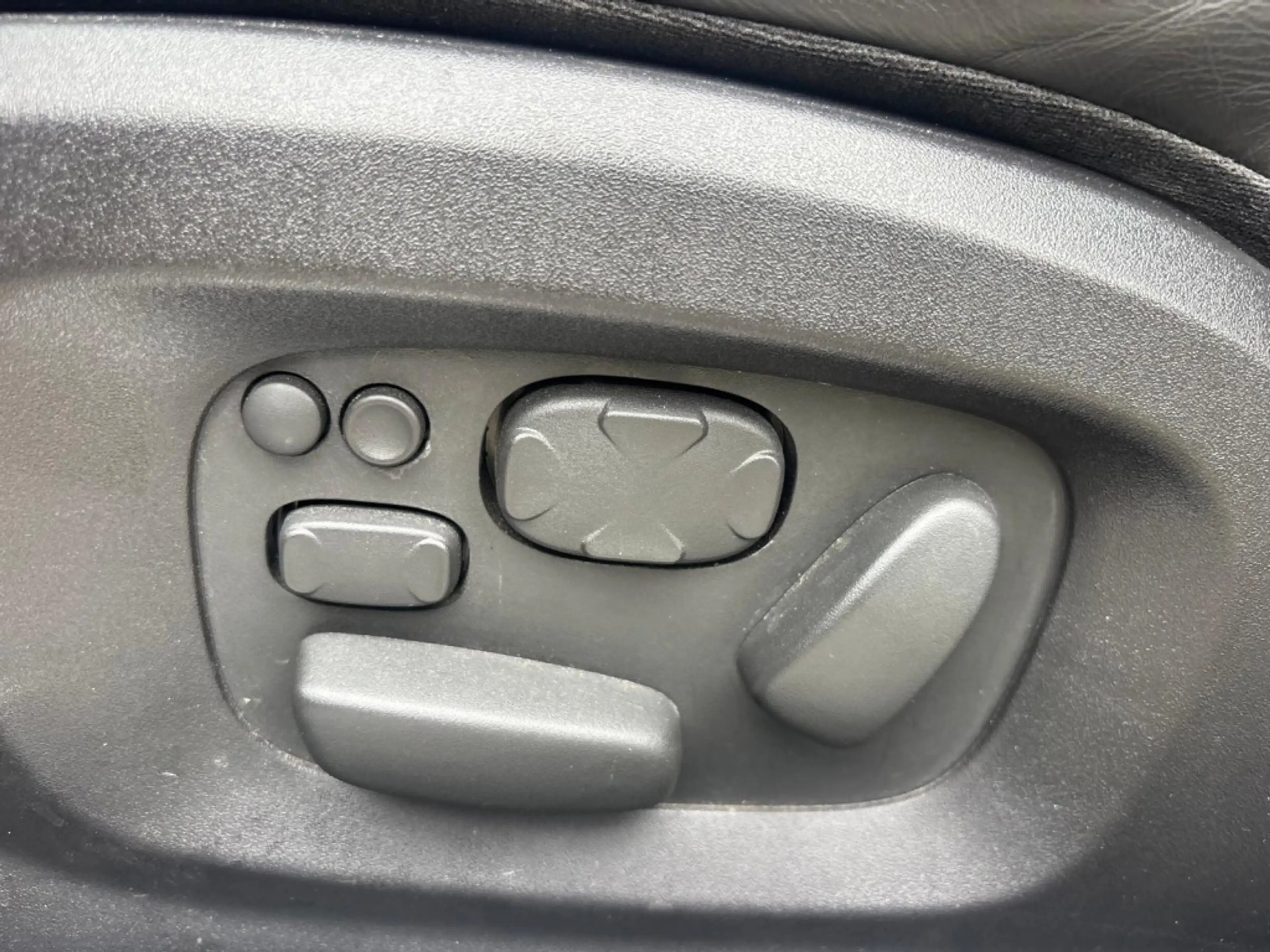 Jaguar XF 3.0D Diesel V6 S Portfolio 2010 Zwart Youngtimer — photo 14