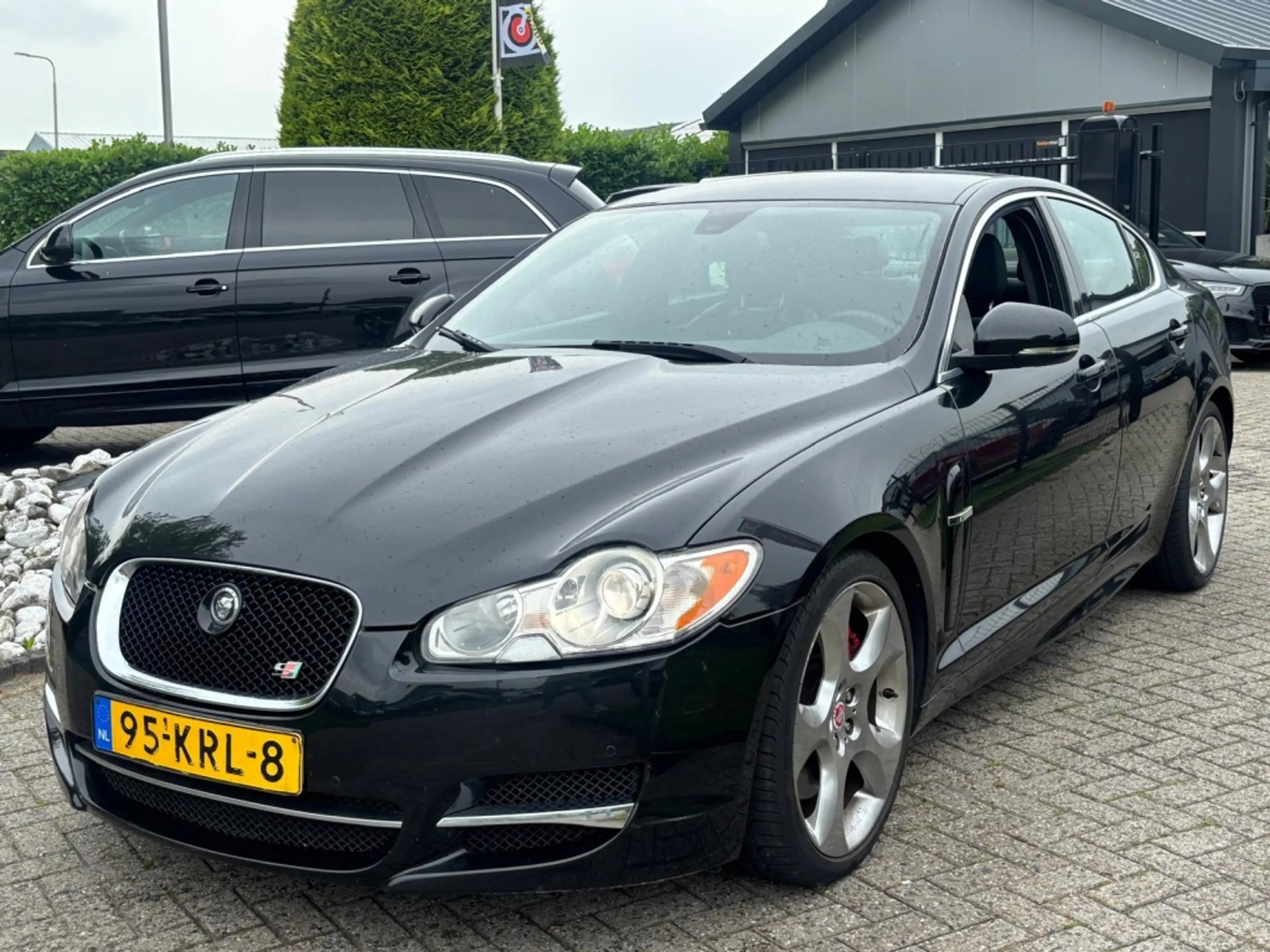 Jaguar XF 3.0D Diesel V6 S Portfolio 2010 Zwart Youngtimer