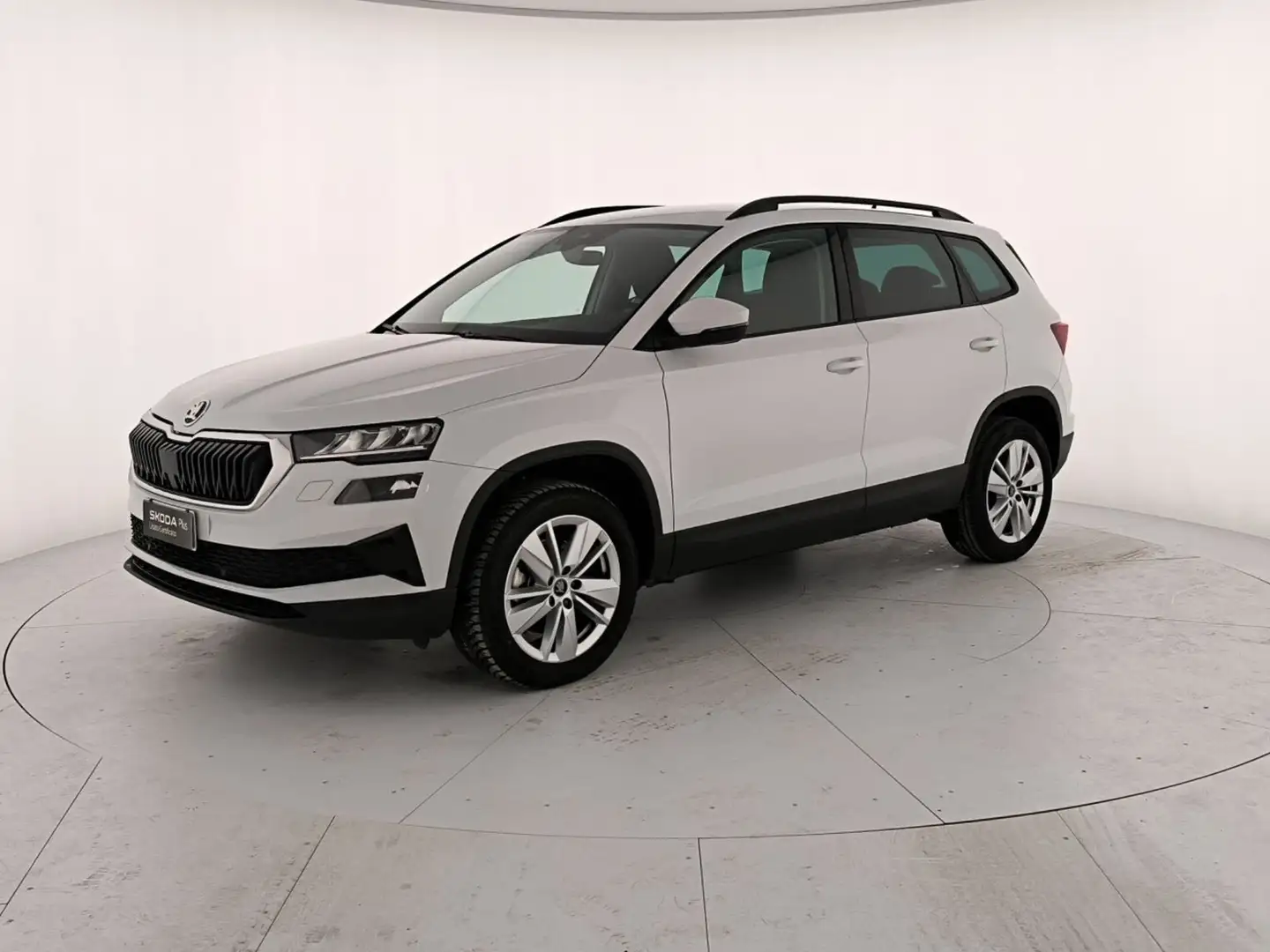Skoda Karoq 2.0 tdi executive 115cv Bianco - 1