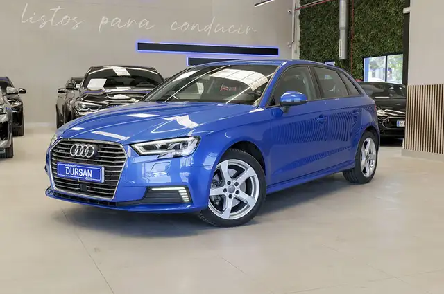 Audi e-tron Sportback S line 40 150kW S tron