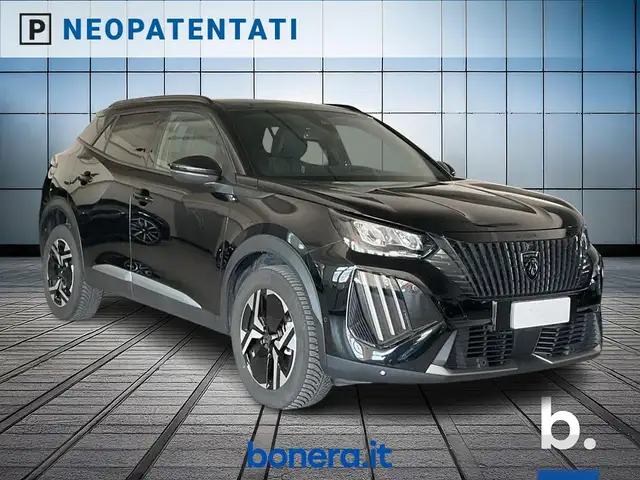 Peugeot 2008 view 3