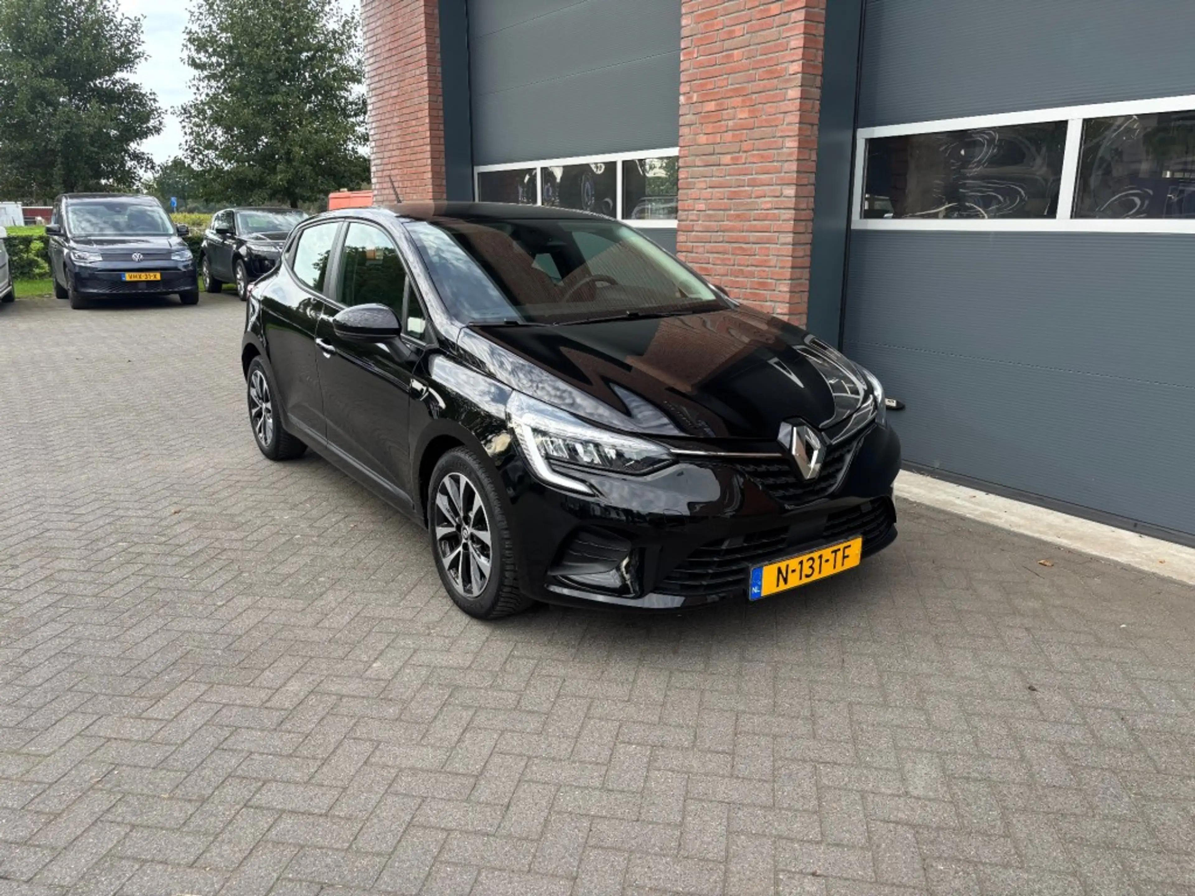 Renault Clio 1.0 TCE ZEN — photo 4