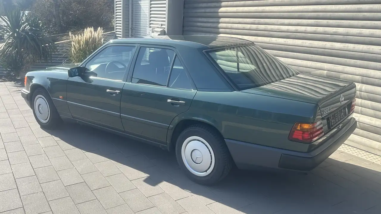Mercedes-Benz E 200 W124, erst 65.000 km Top Zustand, ungeschweißt, foto 10