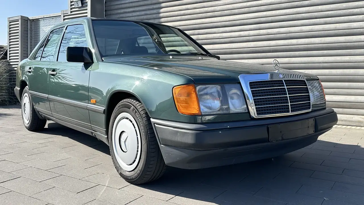 Mercedes-Benz E 200 W124, erst 65.000 km Top Zustand, ungeschweißt, foto 12