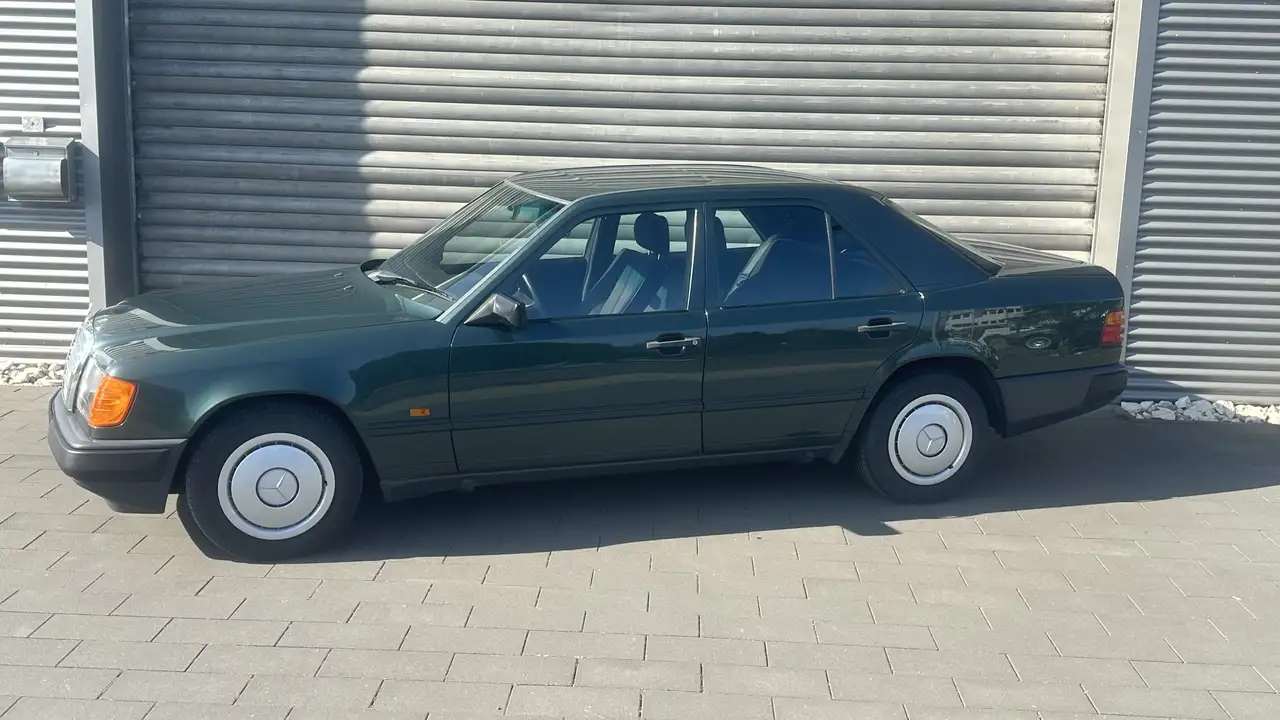 Mercedes-Benz E 200 W124, erst 65.000 km Top Zustand, ungeschweißt, foto 11