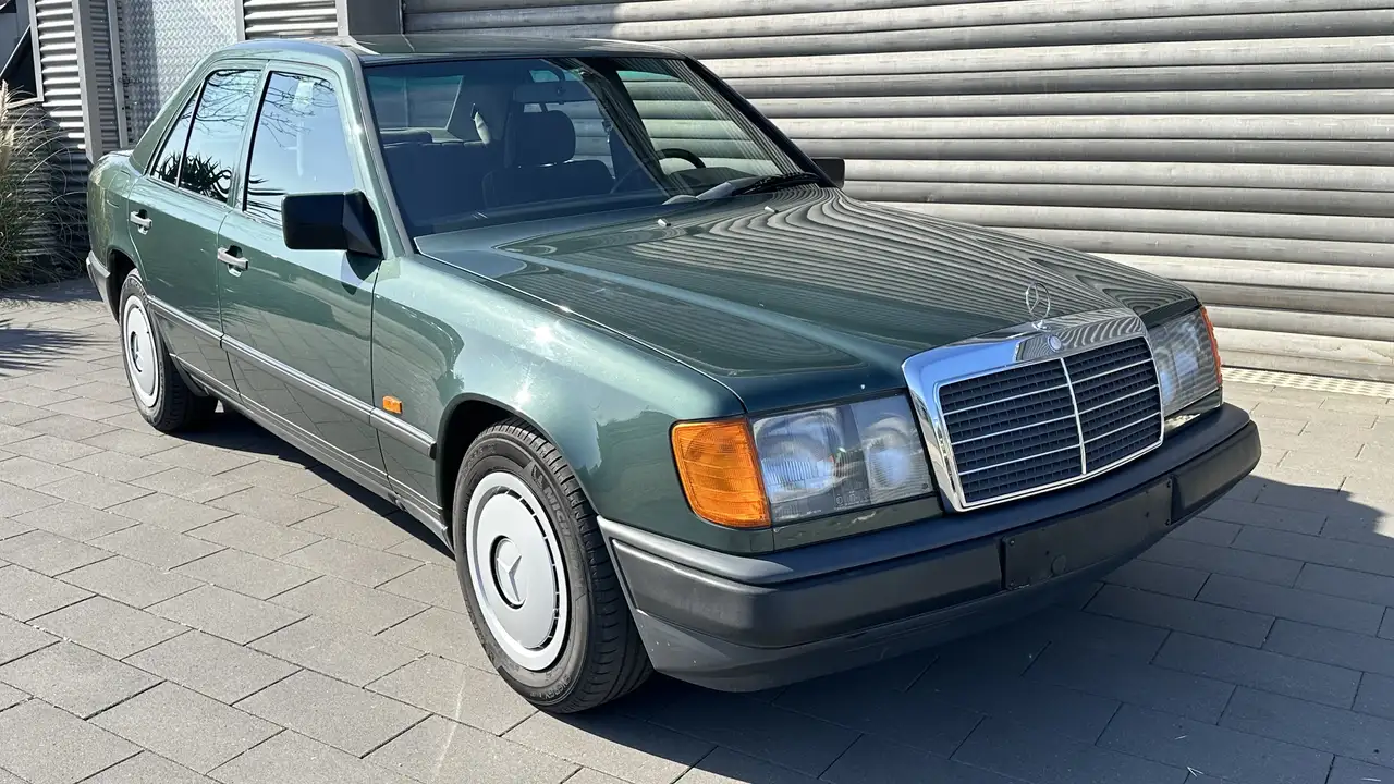 Mercedes-Benz E 200 W124, erst 65.000 km Top Zustand, ungeschweißt, foto 4