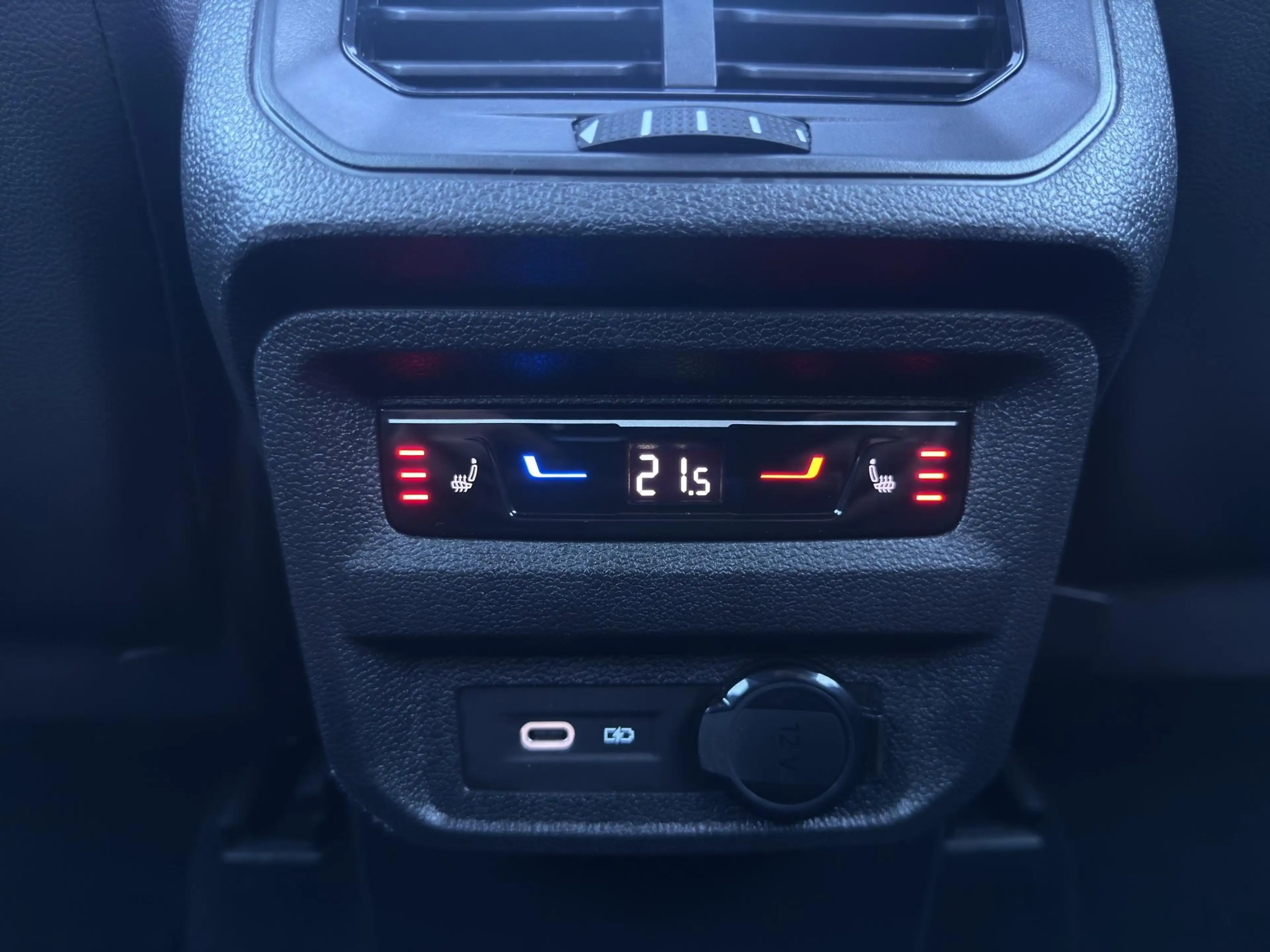 SEAT Tarraco 1.4 TSI e-Hybrid PHEV FR Business Intense /Apple & — photo 28