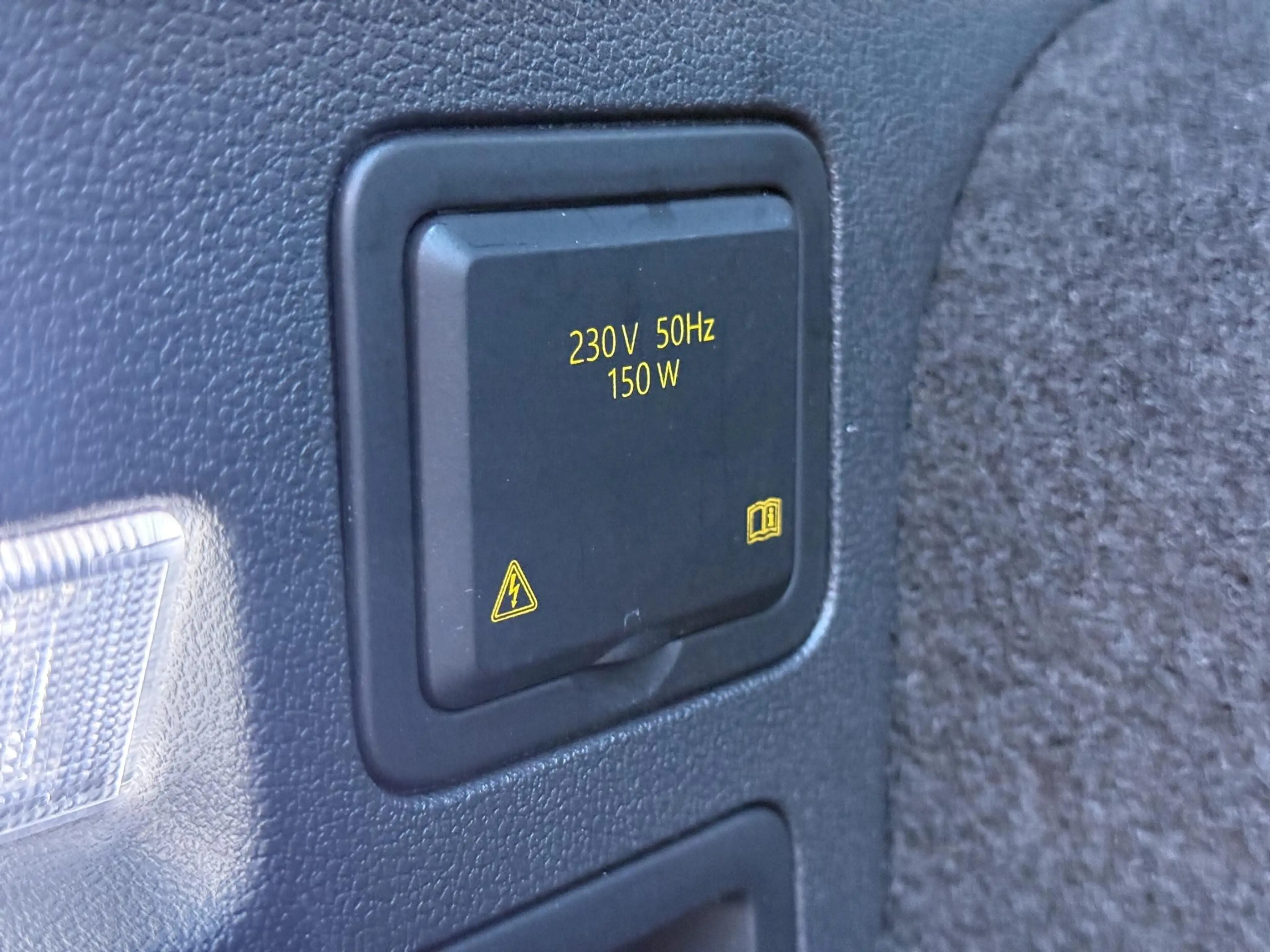 SEAT Tarraco 1.4 TSI e-Hybrid PHEV FR Business Intense /Apple & — photo 33
