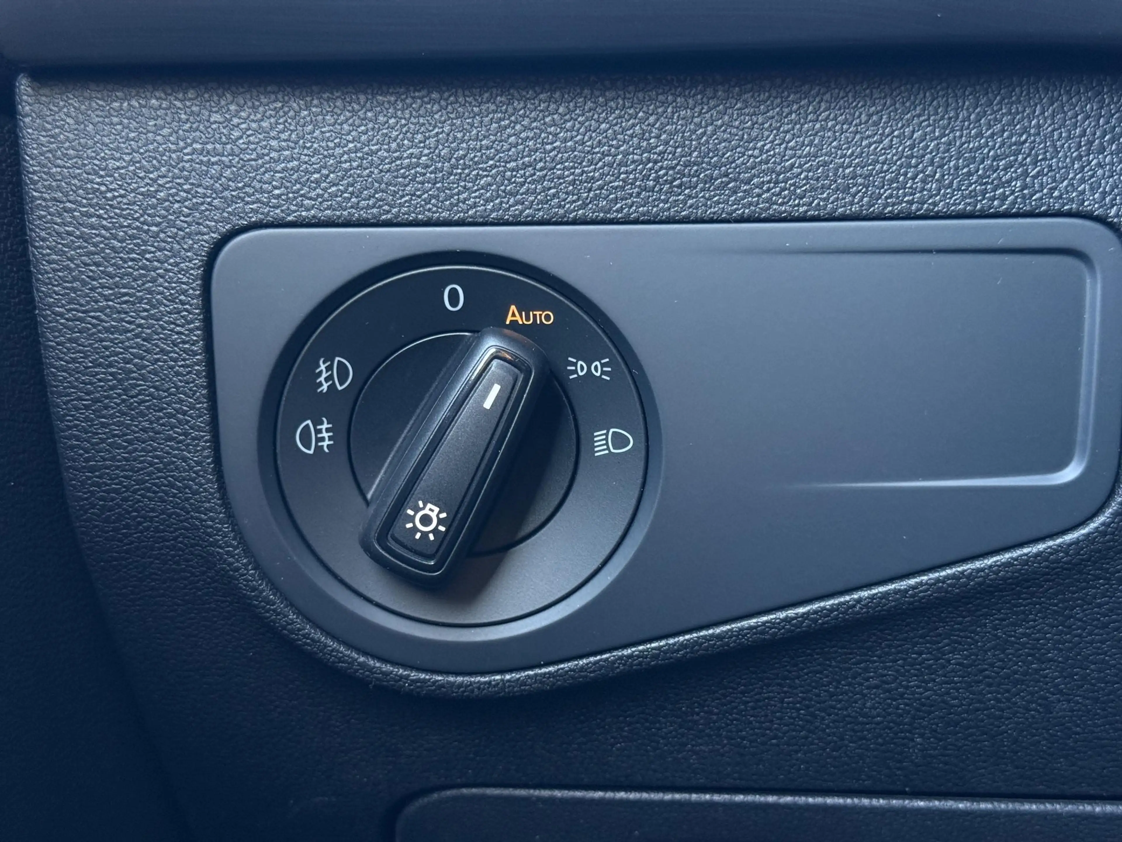 SEAT Tarraco 1.4 TSI e-Hybrid PHEV FR Business Intense /Apple & — photo 16