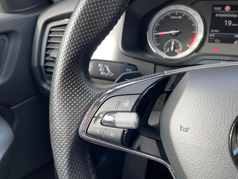 Skoda Kodiaq 2.0TDI Clever 4x4 DSG AHK KAM LED APP ACC — photo 18