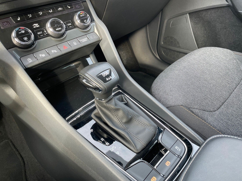 Skoda Kodiaq 2.0TDI Clever 4x4 DSG AHK KAM LED APP ACC — photo 24