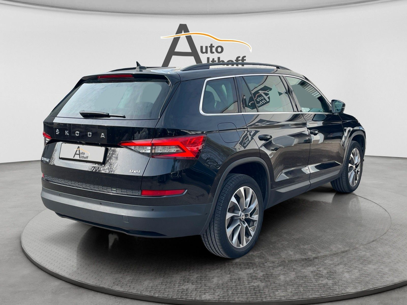 Skoda Kodiaq 2.0TDI Clever 4x4 DSG AHK KAM LED APP ACC — photo 6