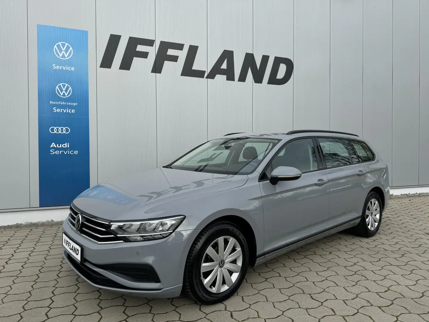 Volkswagen Passat Variant 1.5 TSI*LED*NAVI*APS*Rückfahrkamera* Grau - 1