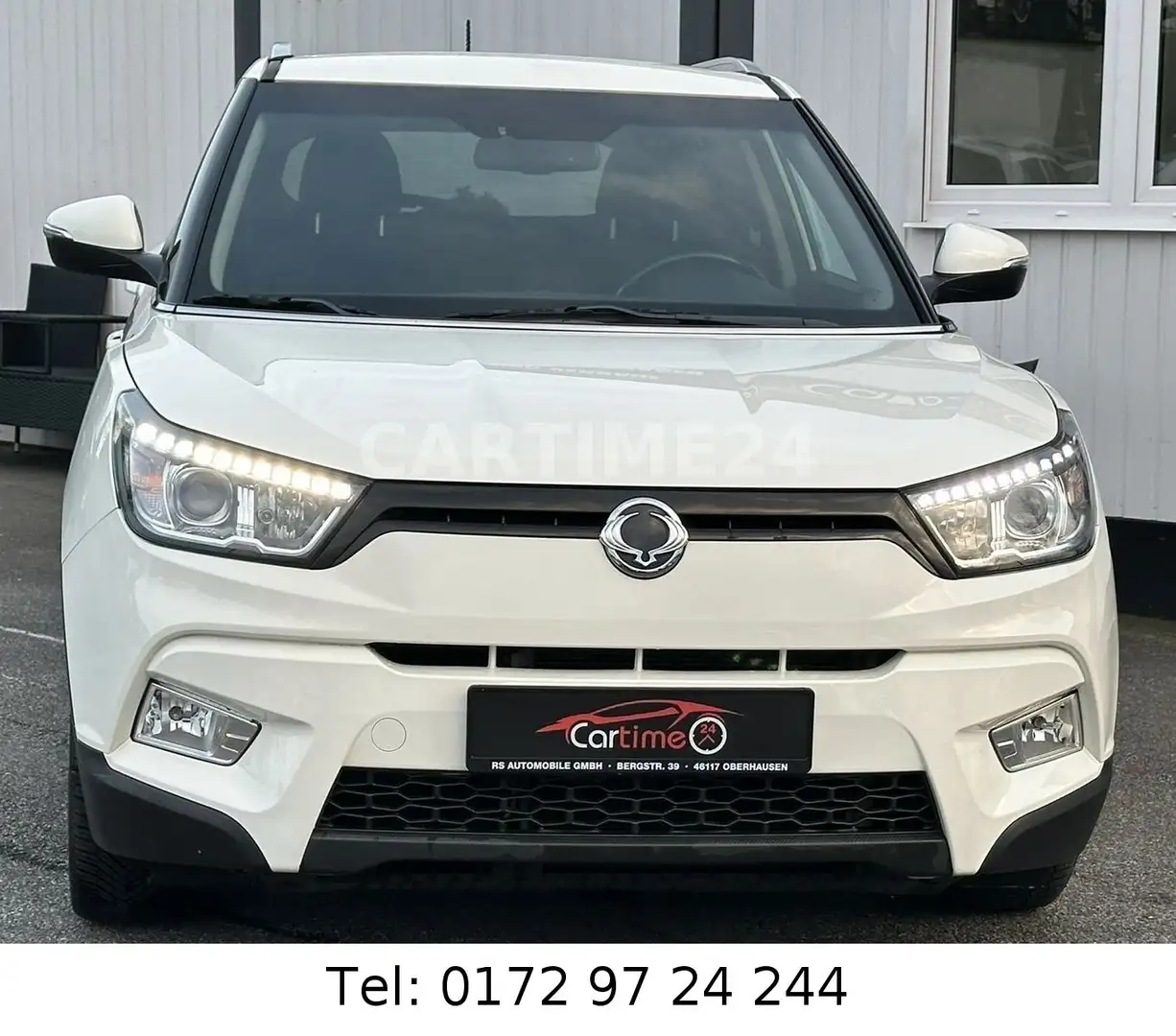 SsangYong Tivoli 1.6 e-XGi 160 SAPPHIRE 2WD*AUTOMATIK*TÜV Weiß - 1