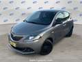 Lancia Ypsilon 1.0 firefly hybrid Gold s&s 70cv Bianco - thumbnail 1