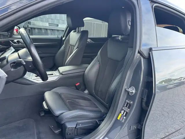 BMW I4 view 12