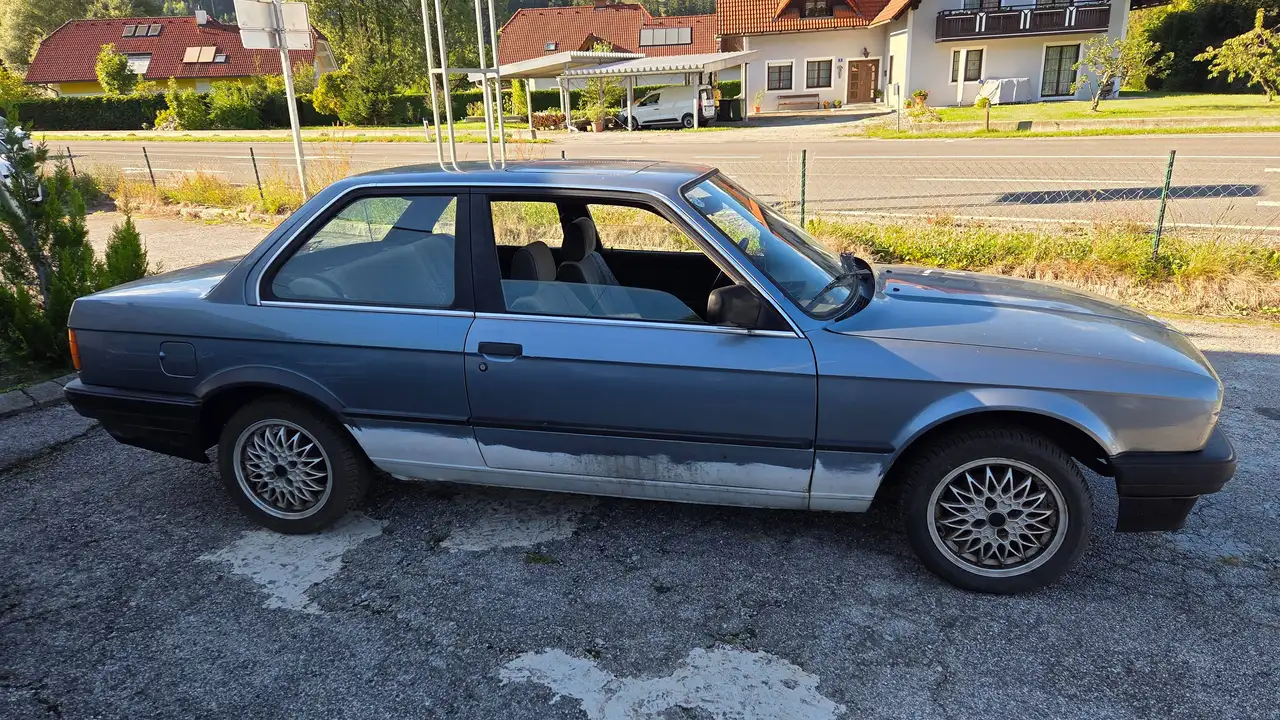 BMW 316i, foto 4