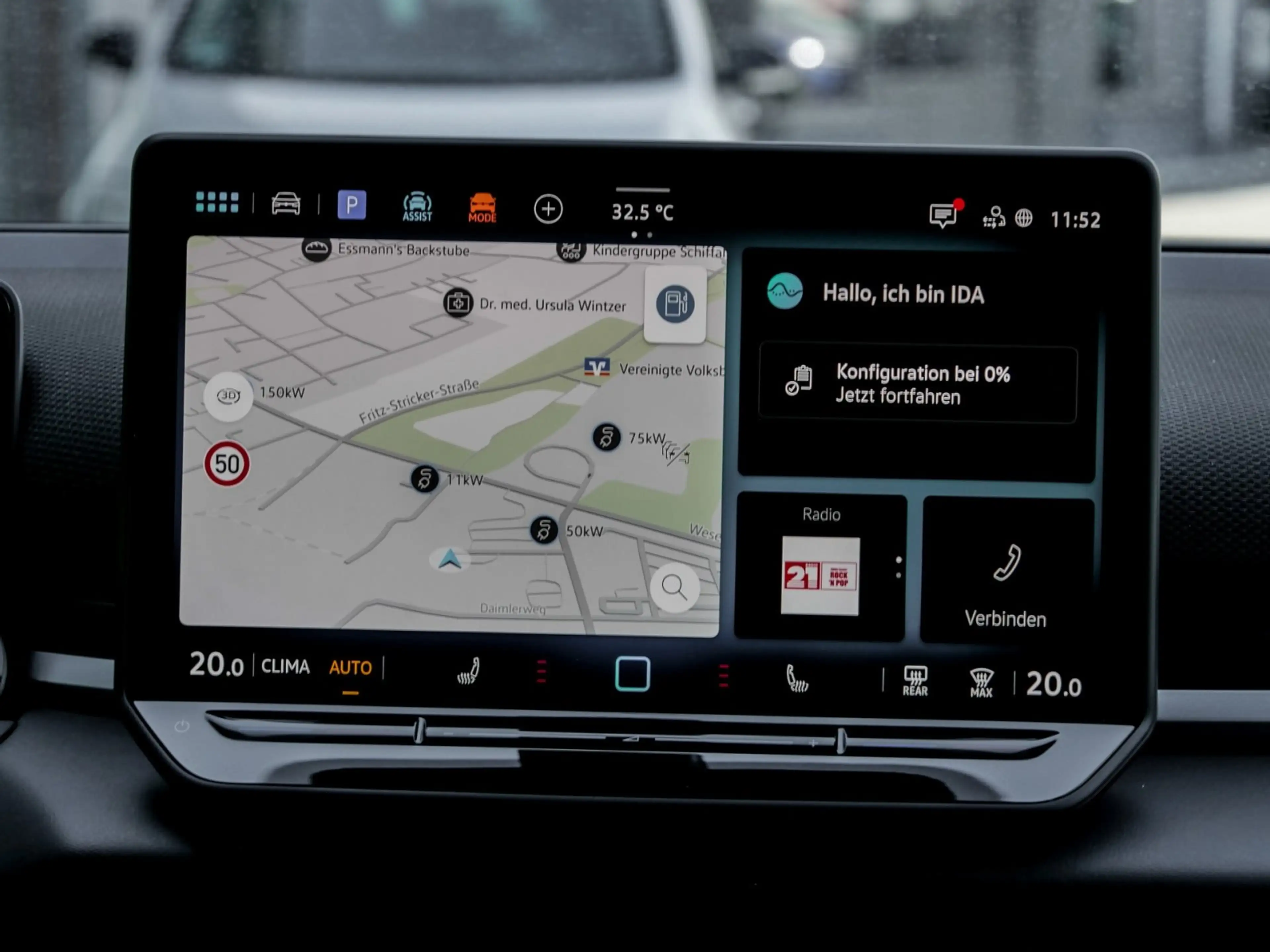 Volkswagen T-Roc Style 1.5 eTSI DSG LED+ Navi AHK ACC 18" Massag... — photo 7