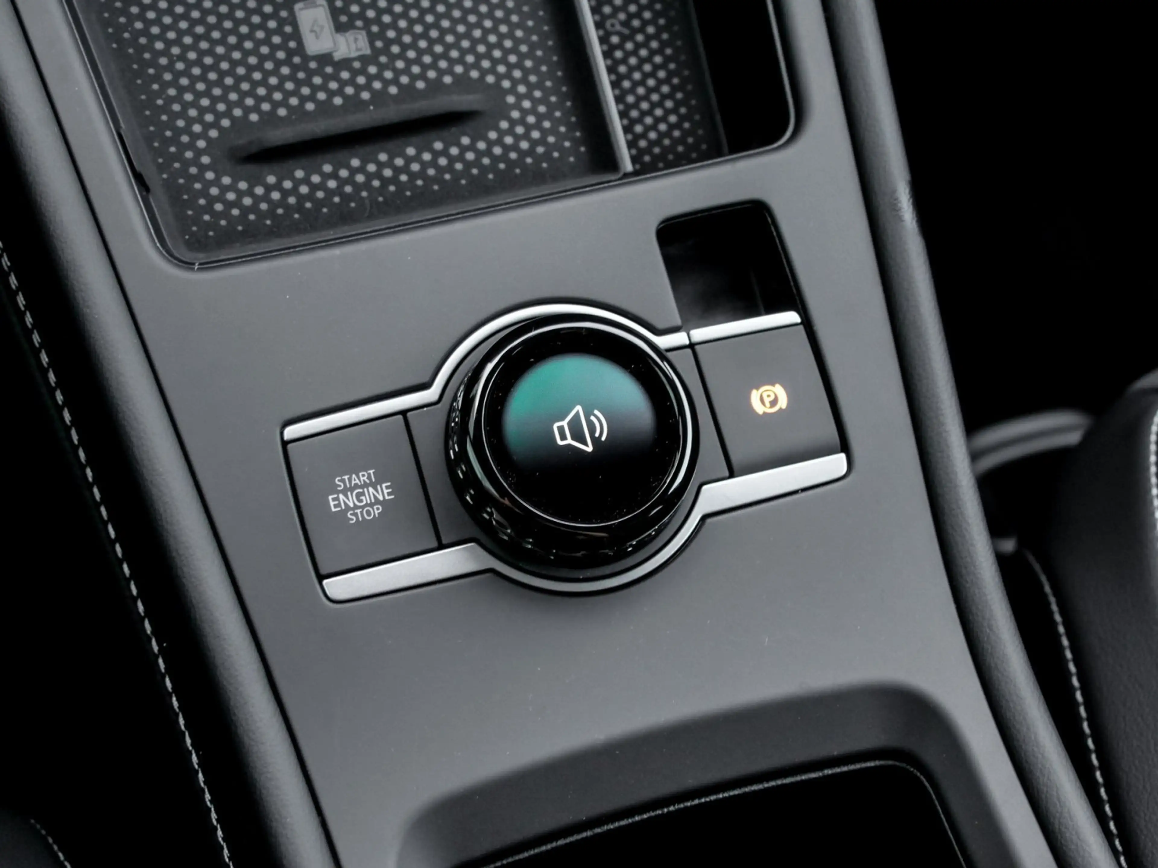 Volkswagen T-Roc Style 1.5 eTSI DSG LED+ Navi AHK ACC 18" Massag... — photo 10