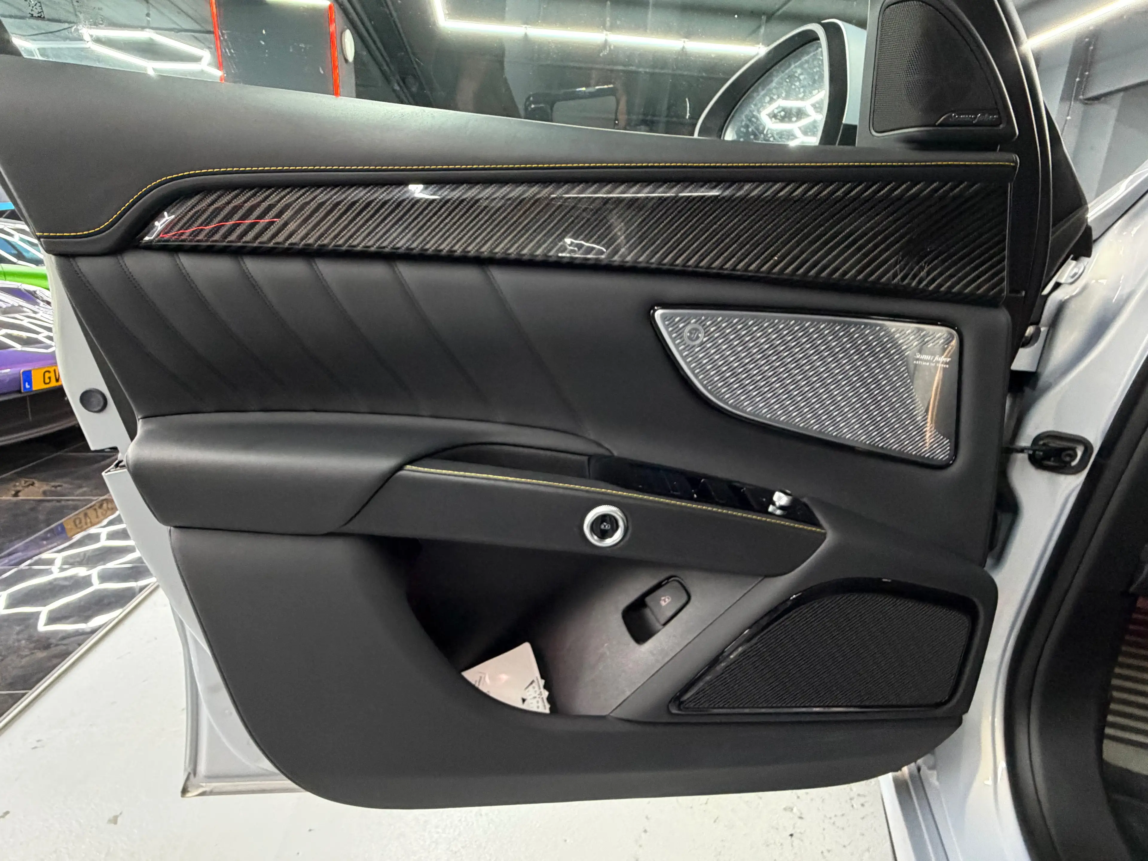Maserati Grecale Modena Hybrid 330Ps Carbon 360° — photo 9