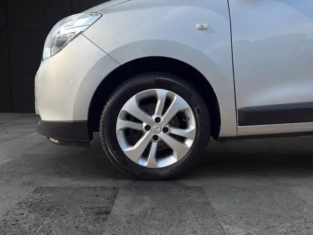 Dacia Lodgy view 5