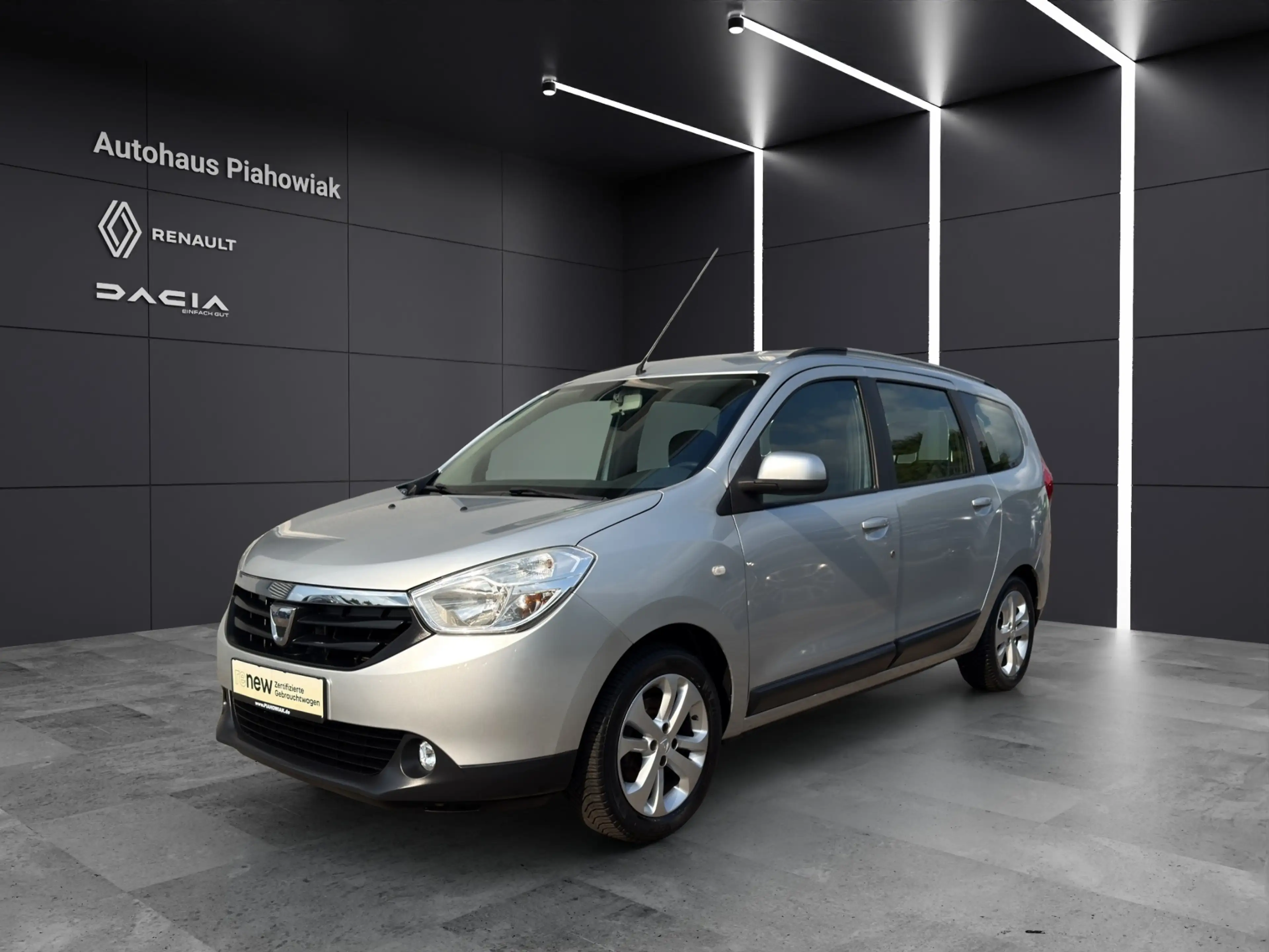 Dacia Lodgy Prestige TCe 115 5-Sitzer Navi Standheizung Rückfahrkamera Leder Klimaanlage