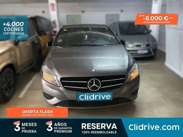 Mercedes-Benz A 220 180 CDI BlueEFFICIENCY Style