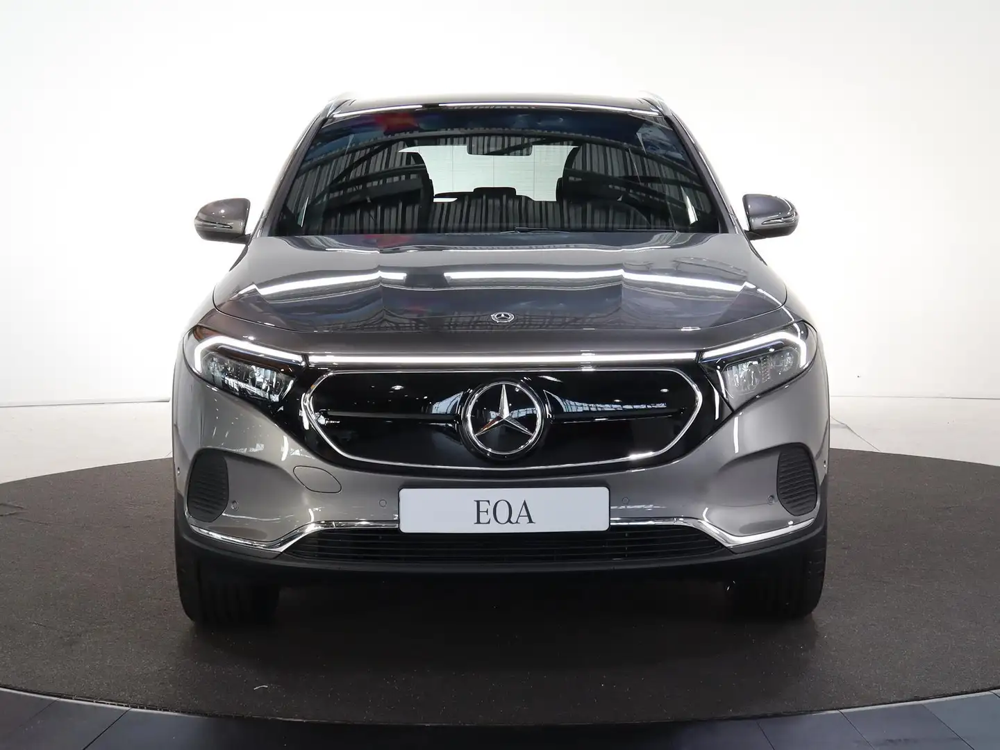 Mercedes-Benz EQA 250 Luxury Line 67 kWh | Premium pakket | Panoramadak Gris - 2