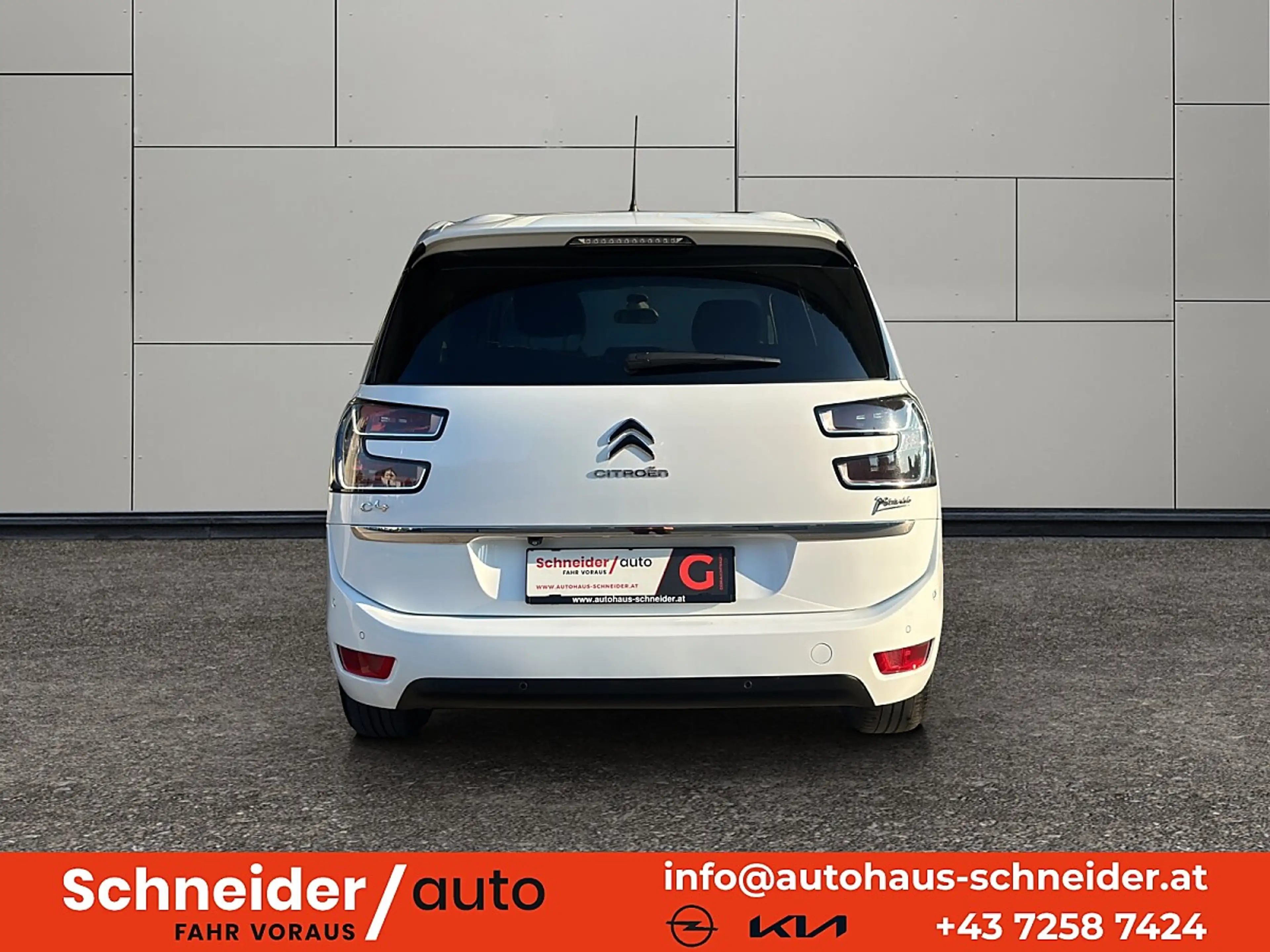 Citroen Grand C4 Picasso PureTech 130 S&S EAT6 Shine — photo 5