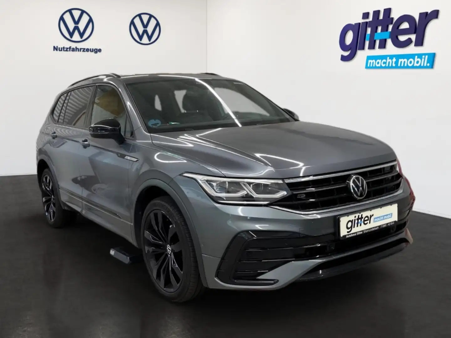 Volkswagen Tiguan Allspace 2.0 TDI R-LINE 4M AHK BLACK STYLE 20'' NAVI Grau - 2