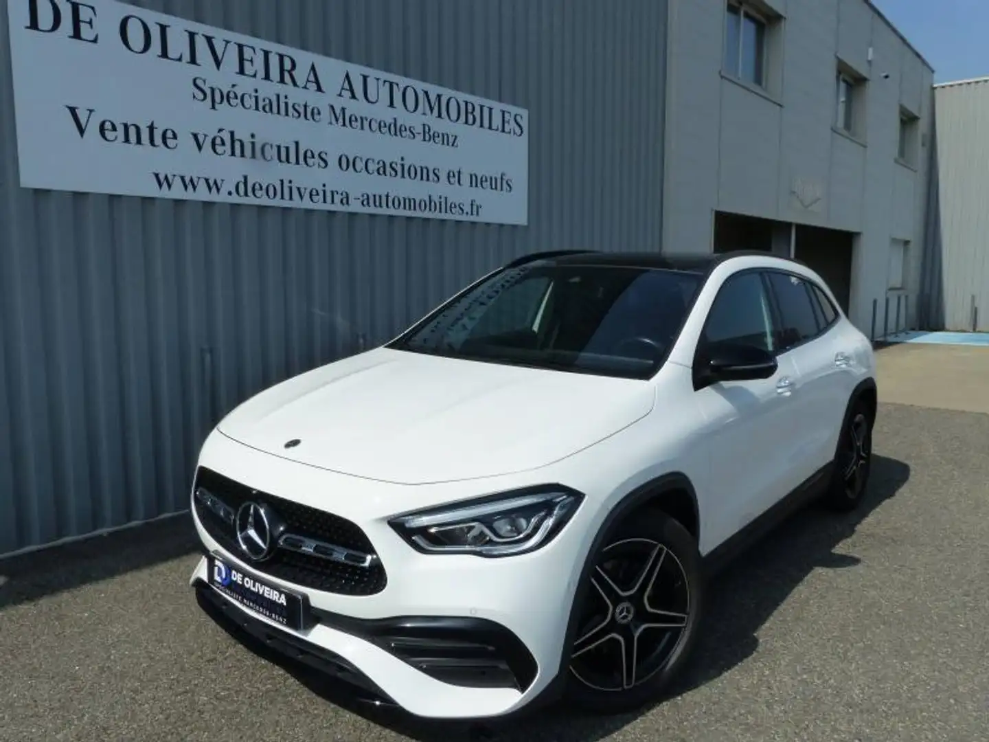 Mercedes-Benz GLA 200 200 d 150ch AMG Line 8G-DCT (TVA) Blanc - 1