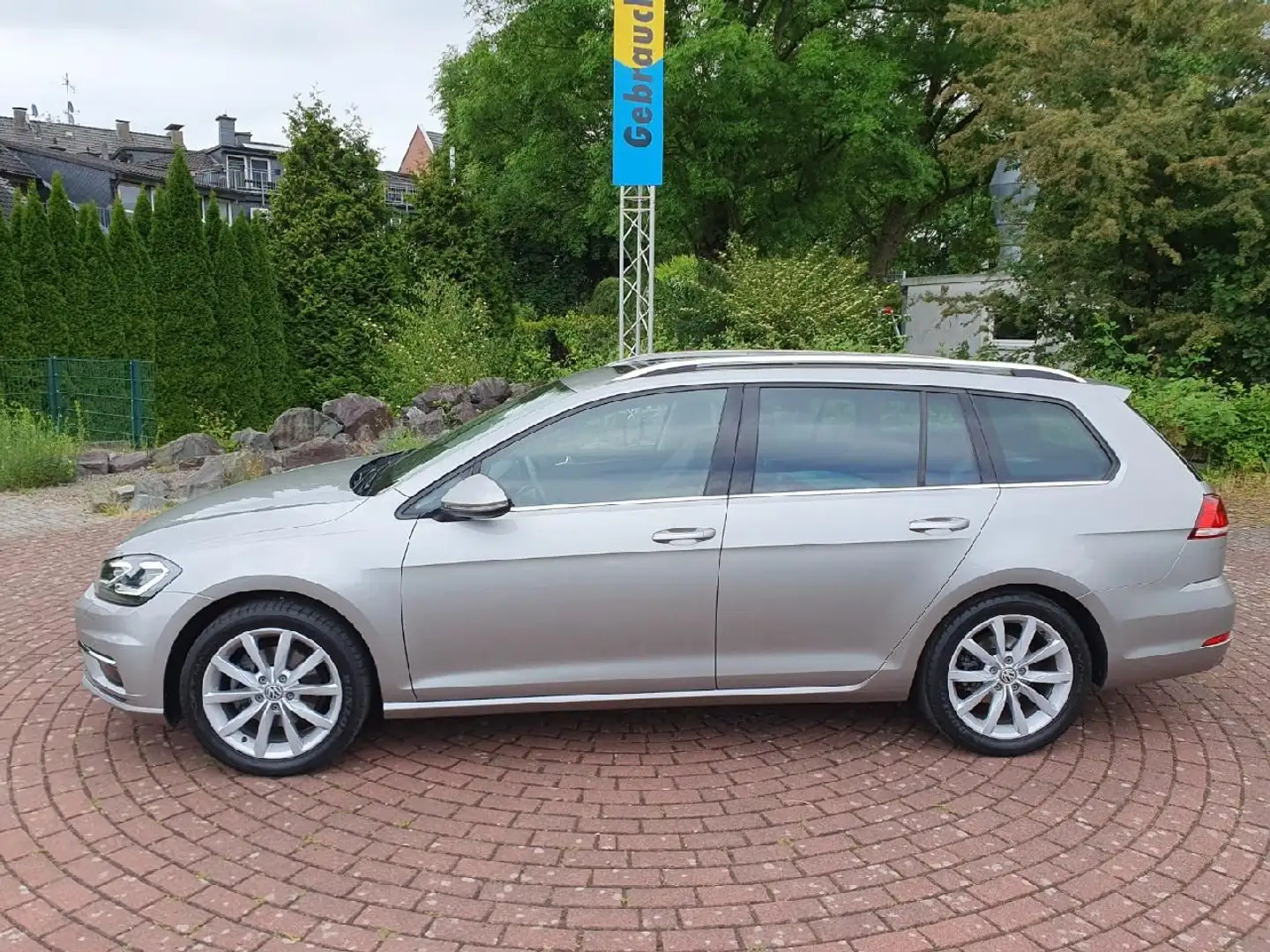 Volkswagen Golf VII Variant Highline BMT/Start-Stopp Grau - 2