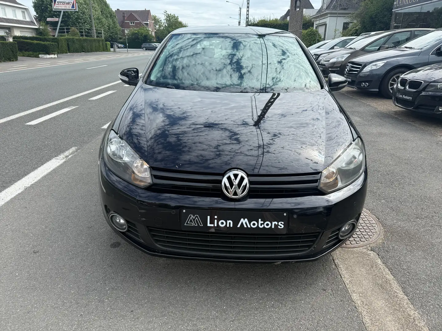 Volkswagen Golf 1.6 TDI BlueMotion Technology DSG Trendline Zwart - 2