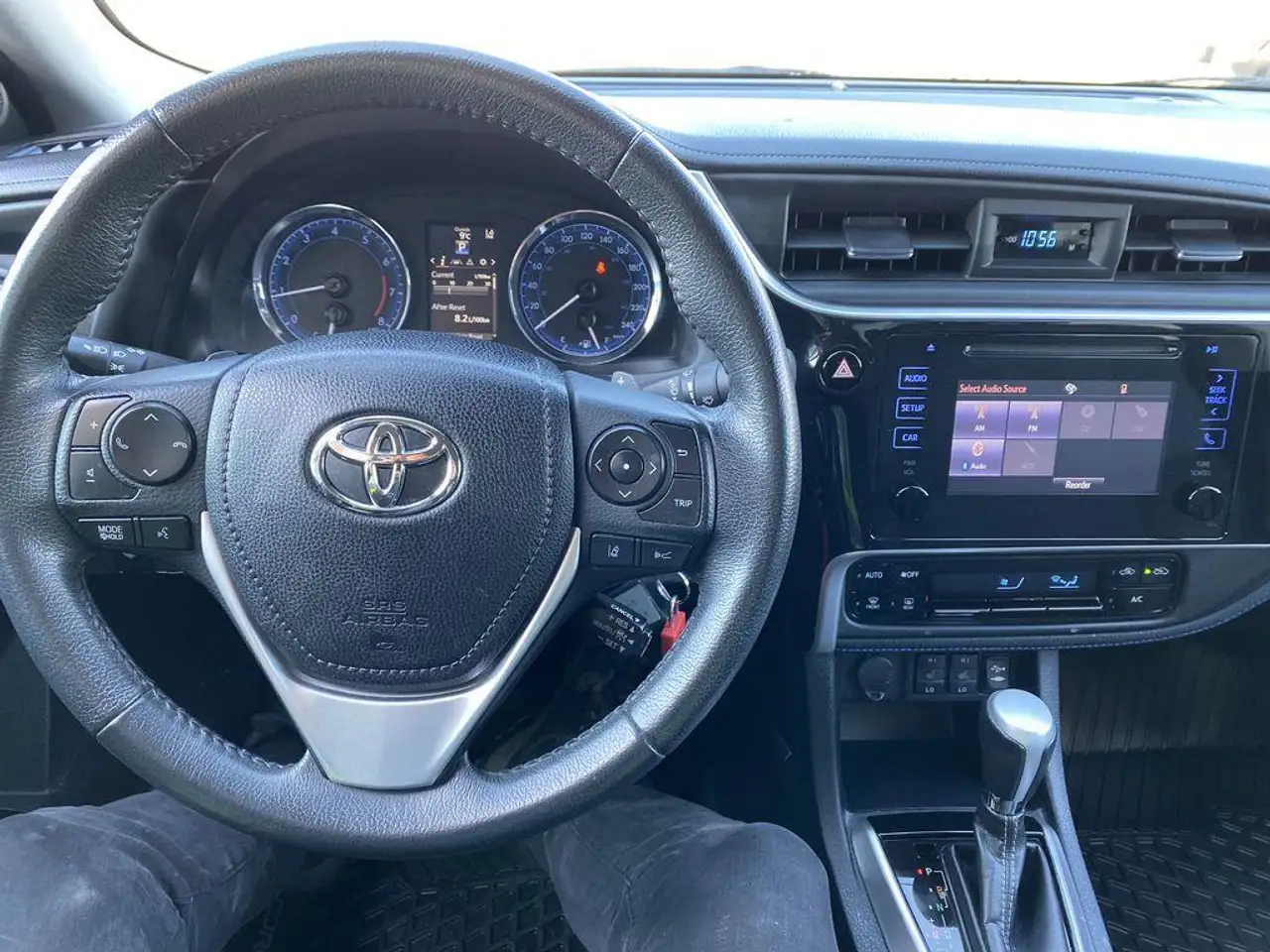 Toyota Corolla photo Toyota Corolla