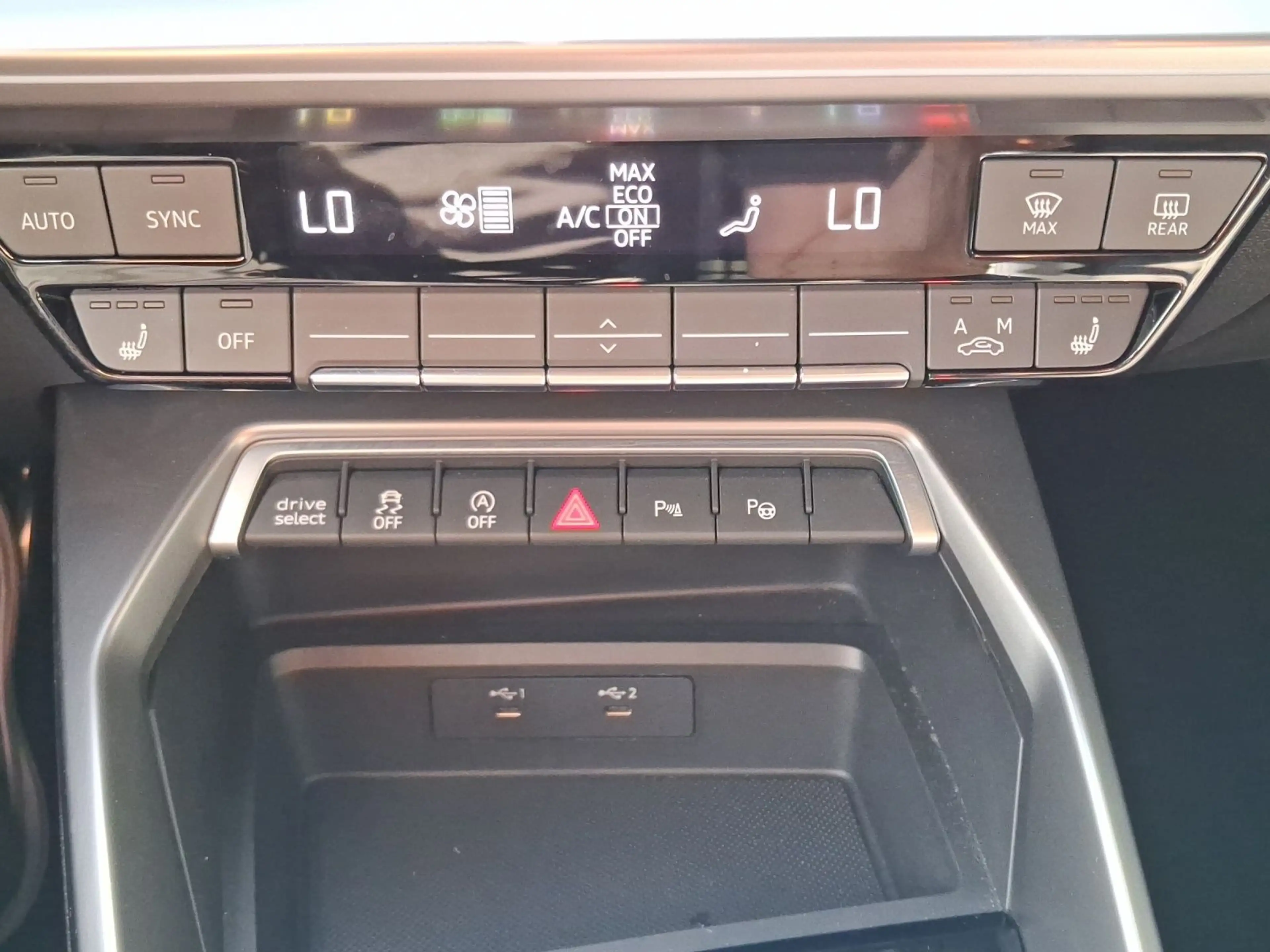 Audi RS3 RS3 Sportback TFSI Q MATRIX BuO HuD PANO — photo 14