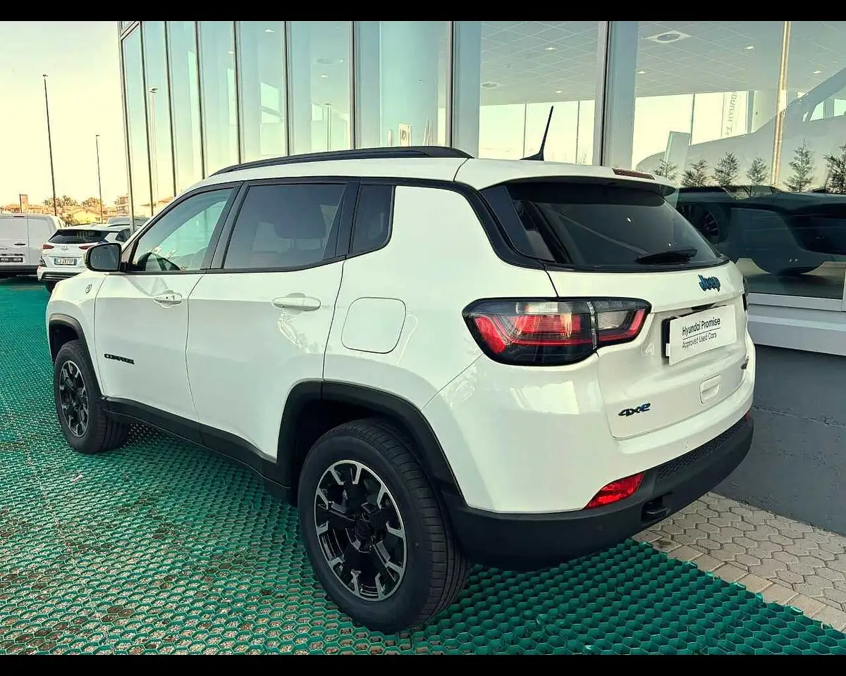 Jeep Compass — photo 4 sur 18