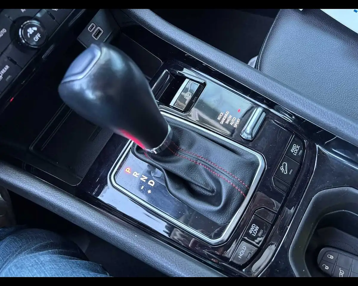 Jeep Compass — photo 14 sur 18