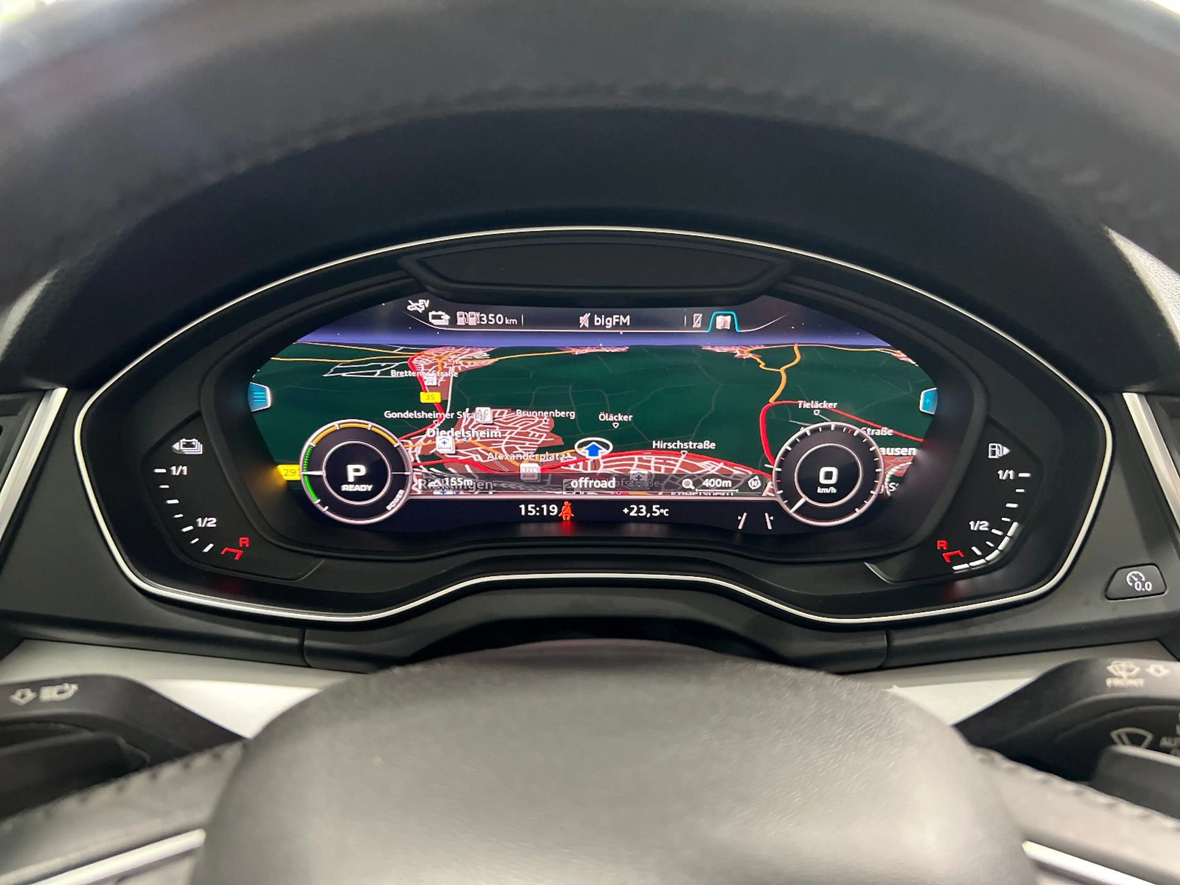 Audi Q5 50 TFSI e quattro Automatik **Navi*Pano*AHK** — photo 9