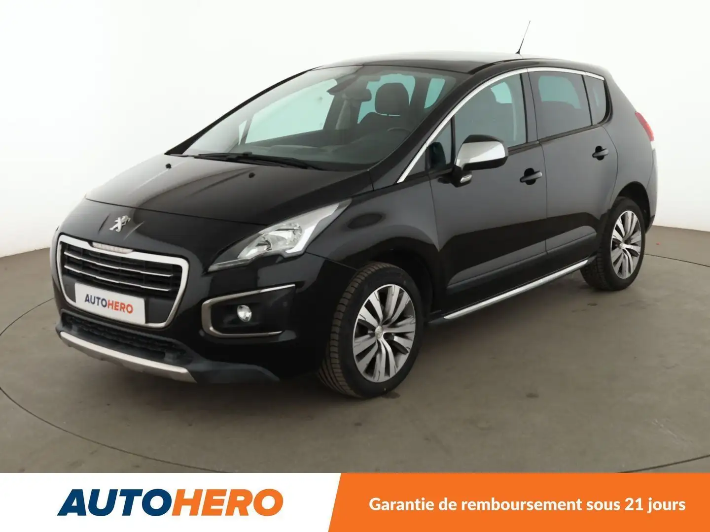 Peugeot 3008 1.2 PureTech Allure Noir - 1