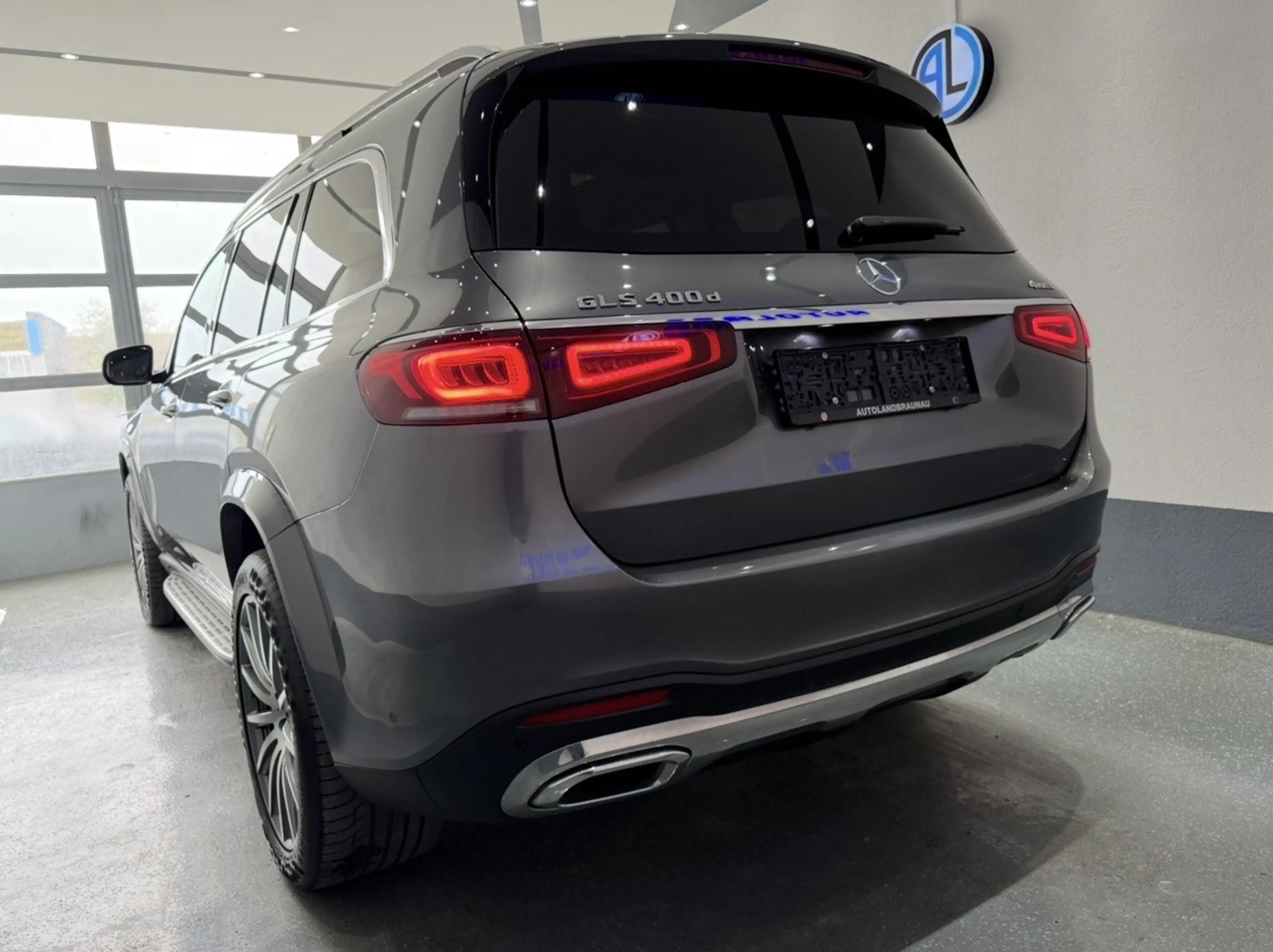Mercedes-Benz GLS 400 GLS 400 d 4Matic 9G-TRONIC Exclusive — photo 6