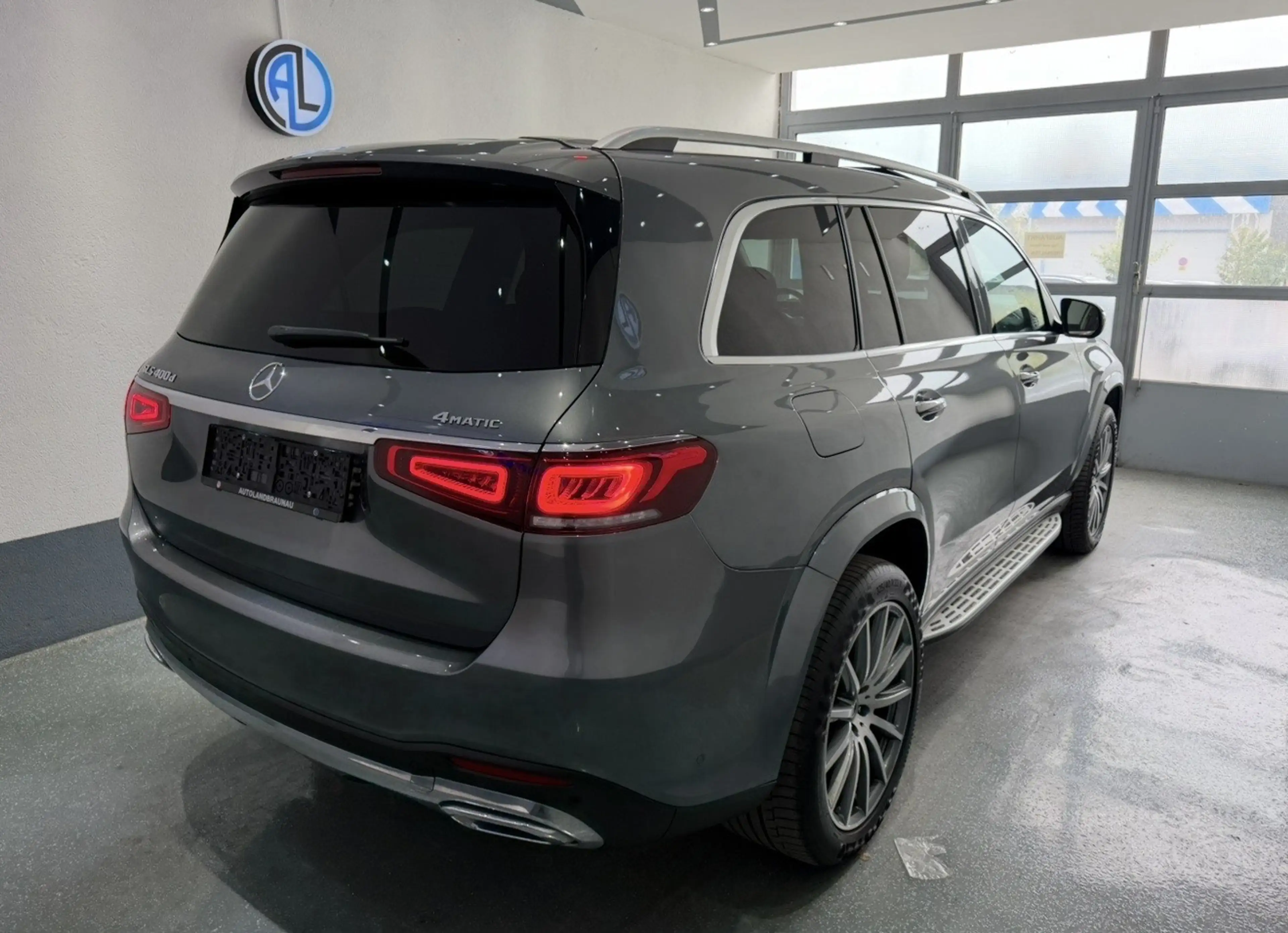 Mercedes-Benz GLS 400 GLS 400 d 4Matic 9G-TRONIC Exclusive — photo 7