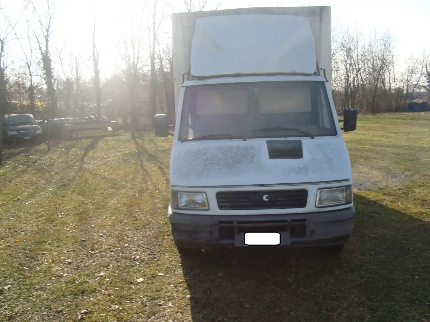 Iveco Daily 35.8 2.5D Cassone con  Centina Bianco - 2