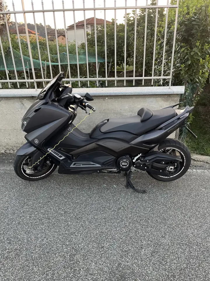 Yamaha Tmax 530