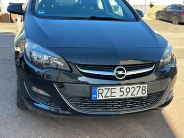 1.9 CDTI Caravan DPF Cosmo