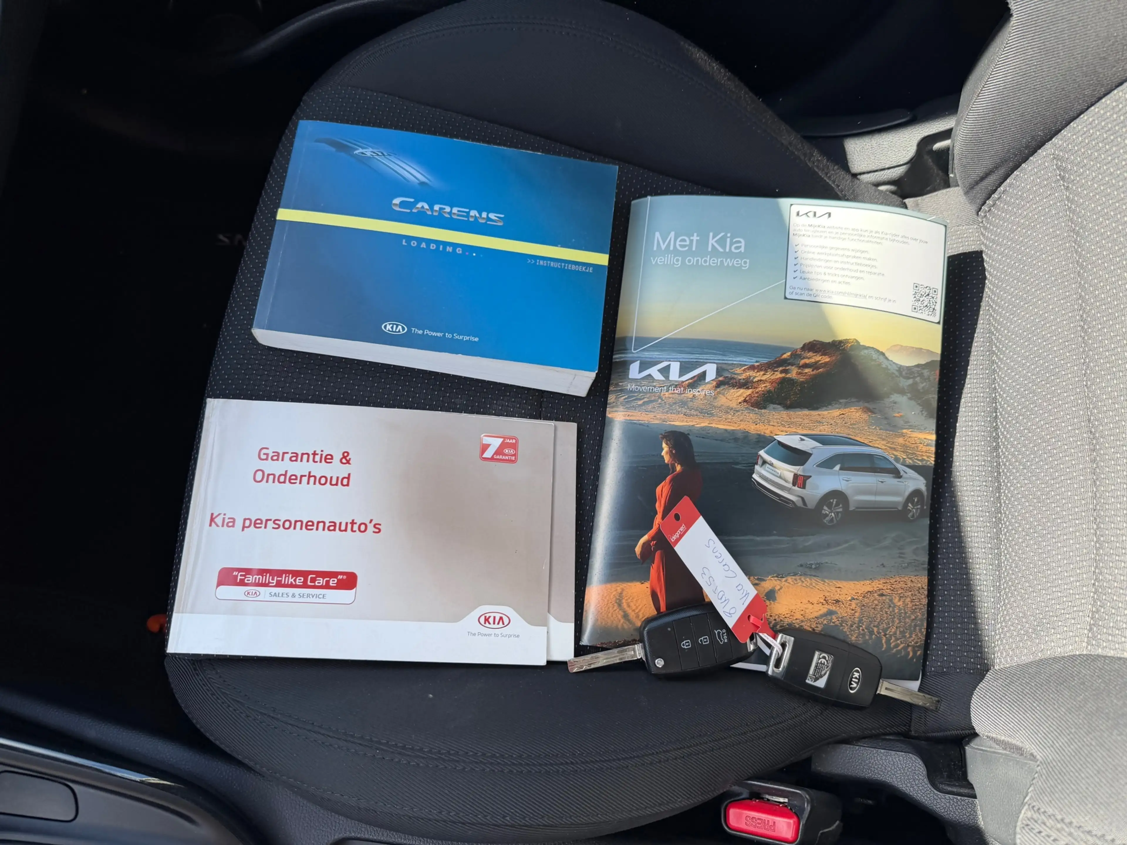 Kia Carens 1.6 GDi Business Pack / 7 Persoons / Perfect onder — photo 29