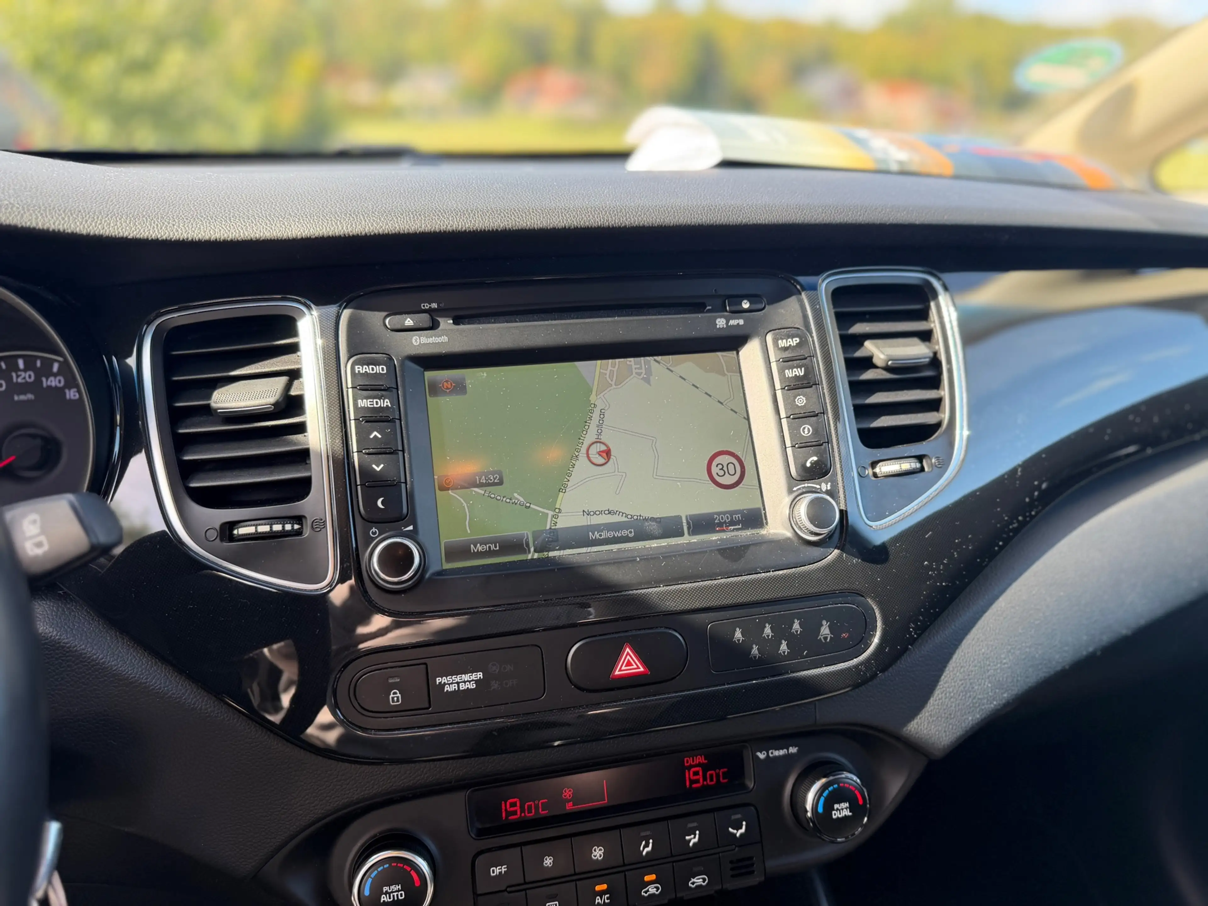 Kia Carens 1.6 GDi Business Pack / 7 Persoons / Perfect onder — photo 17
