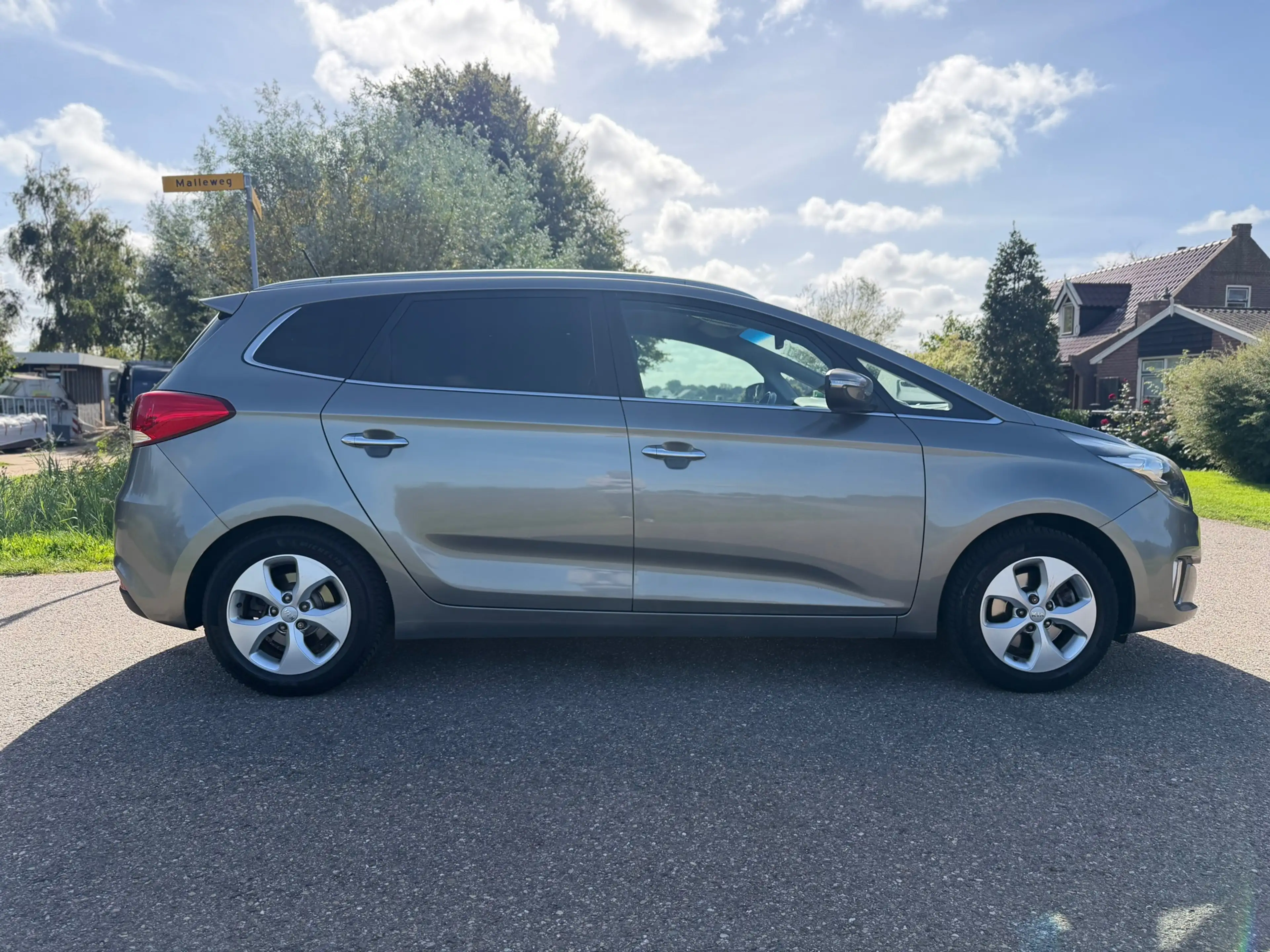 Kia Carens 1.6 GDi Business Pack / 7 Persoons / Perfect onder — photo 6