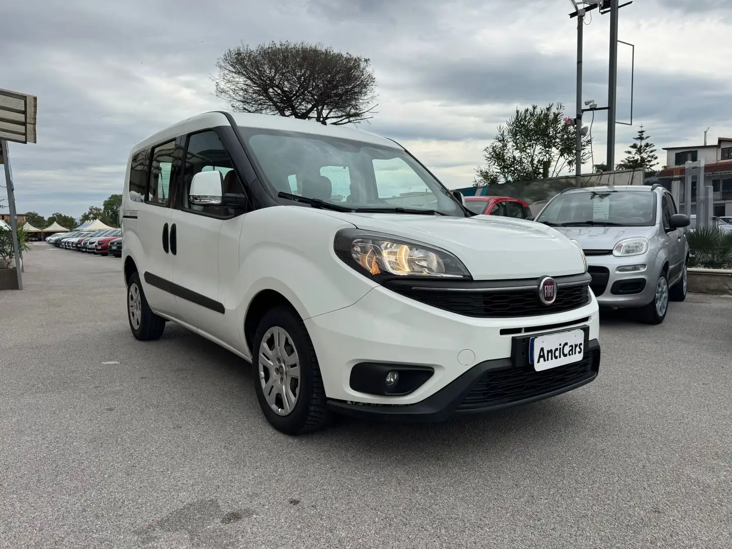 Fiat Doblo Doblò 1.6 MJT 105CV PC Combi N1 SX Weiß - 2