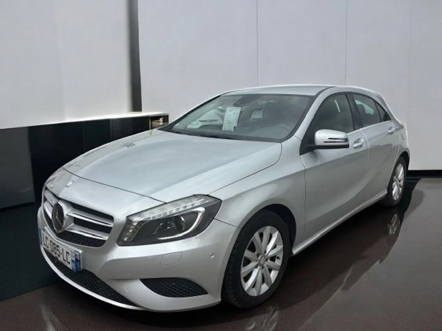 Mercedes-Benz A 180 Classe A 180 CDI BlueEFFICIENCY Intuition - 2
